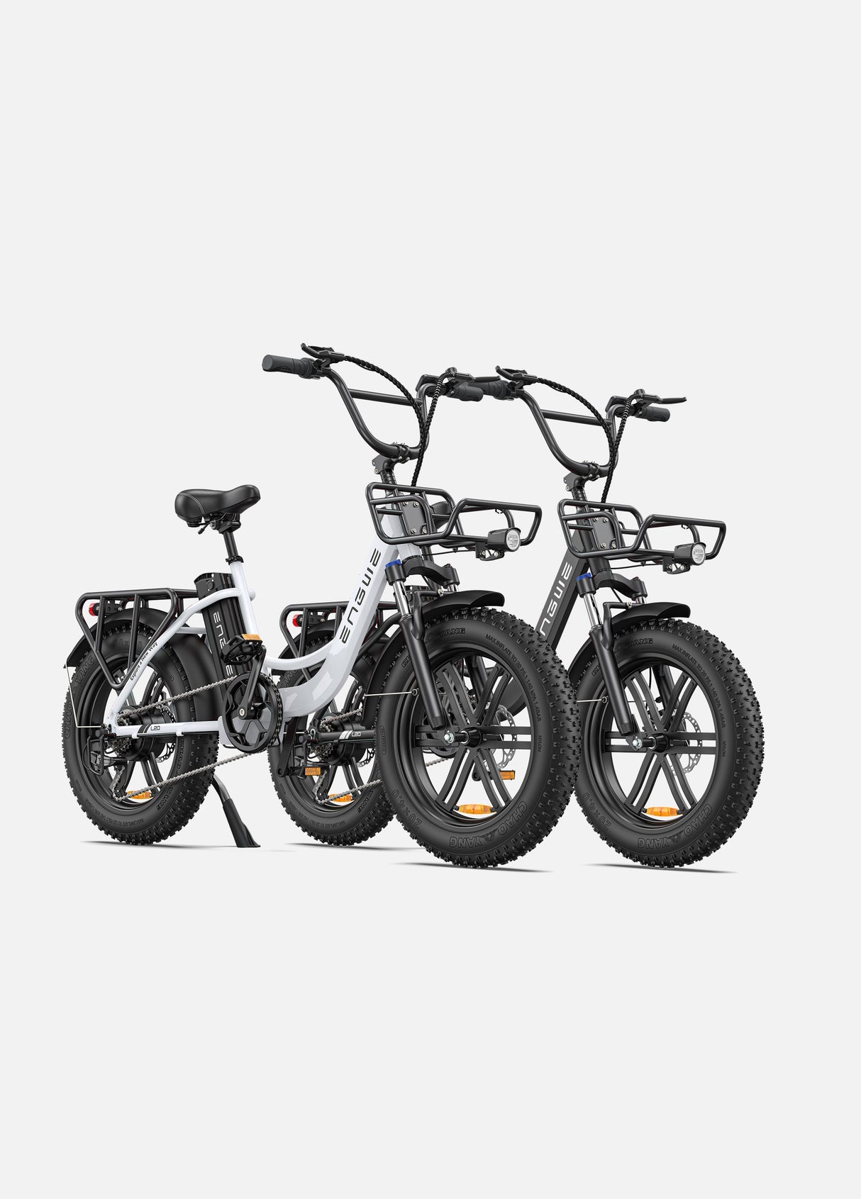 ein schneeweiß Engwe L20 und ein onyx schwarz Engwe L20 Ebikes