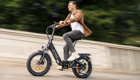 ein Mann auf engwe l20 3.0 boost 